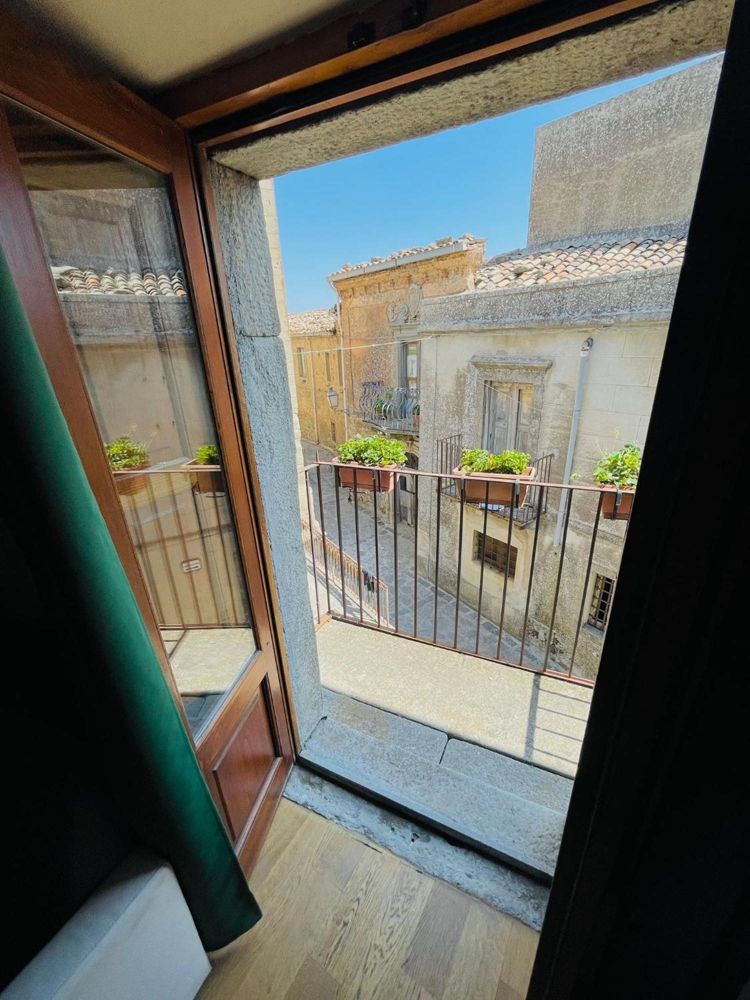 San Nicolo Holiday Home Montalbano Elicona Exteriér fotografie