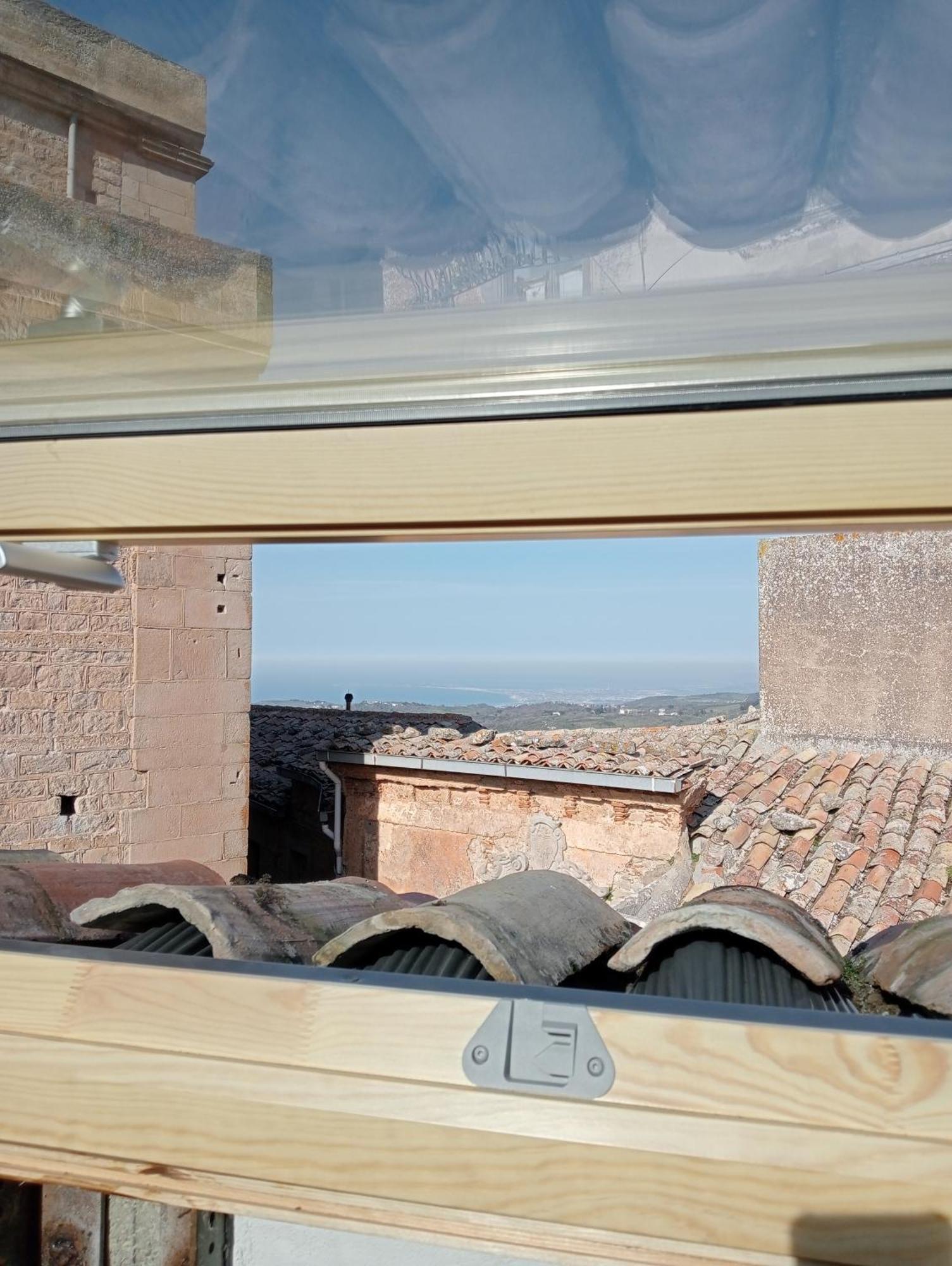 San Nicolo Holiday Home Montalbano Elicona Pokoj fotografie